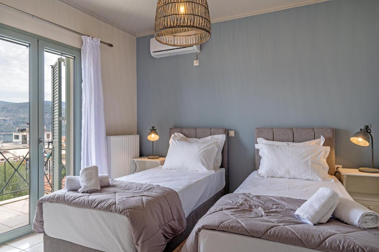 Unique View Apartments Argostoli  Ngoại thất bức ảnh