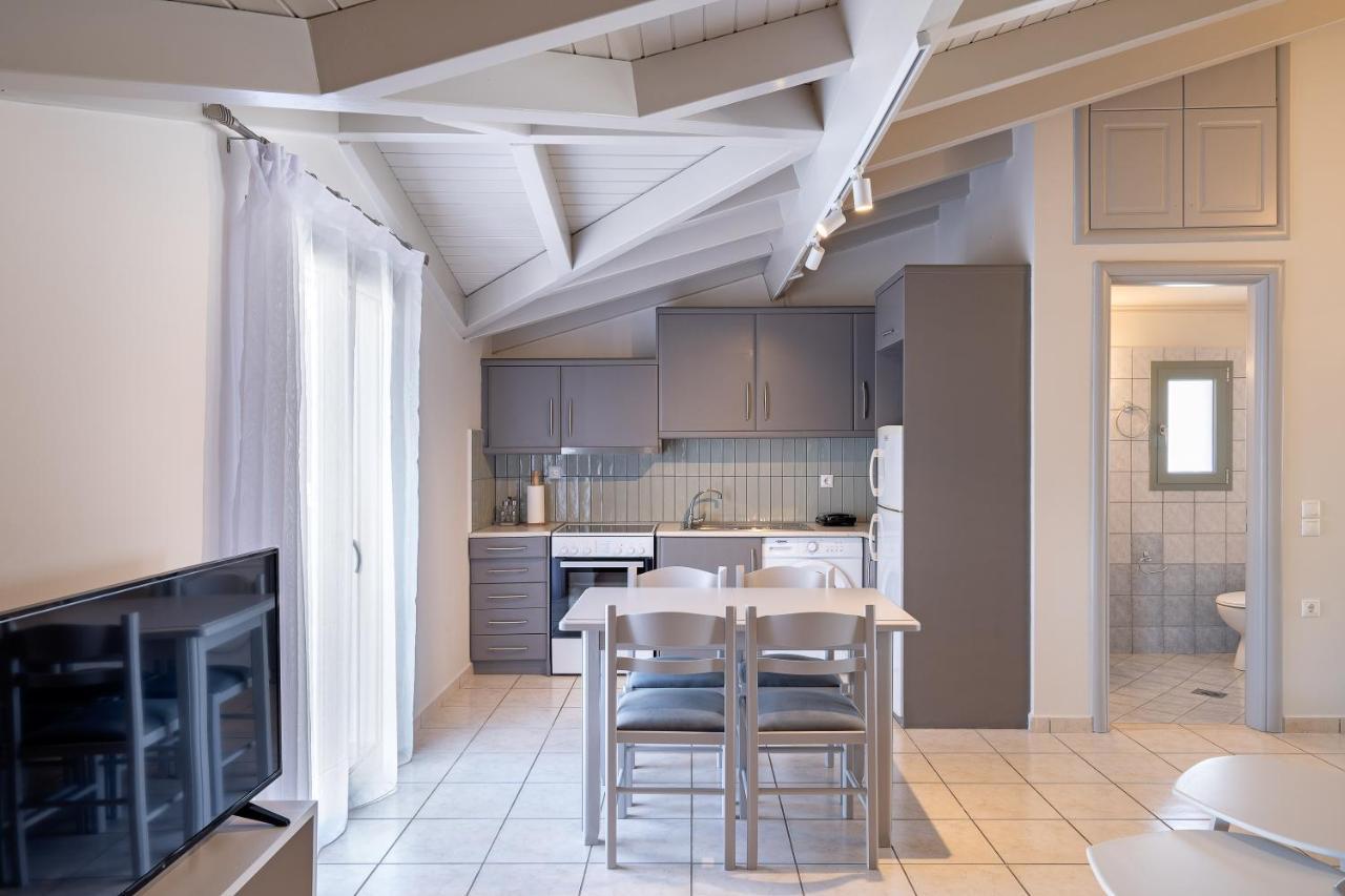 Unique View Apartments Argostoli  Ngoại thất bức ảnh