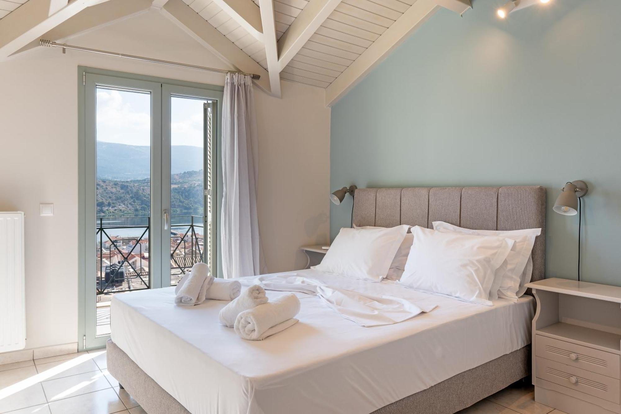 Unique View Apartments Argostoli  Ngoại thất bức ảnh