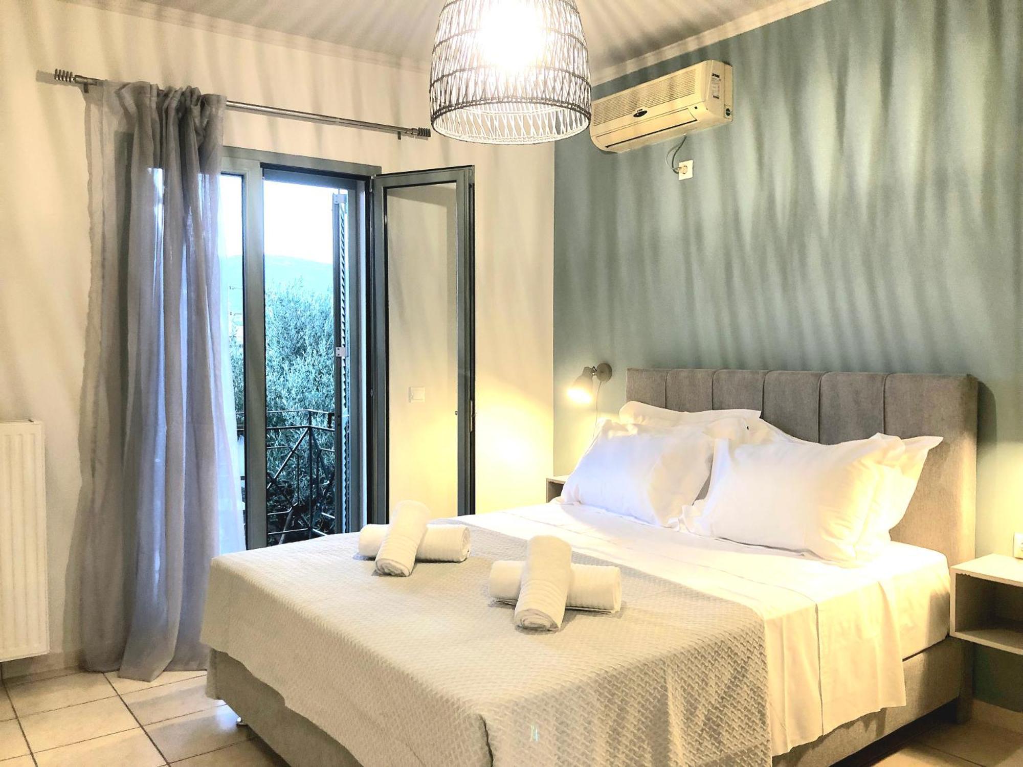 Unique View Apartments Argostoli  Ngoại thất bức ảnh