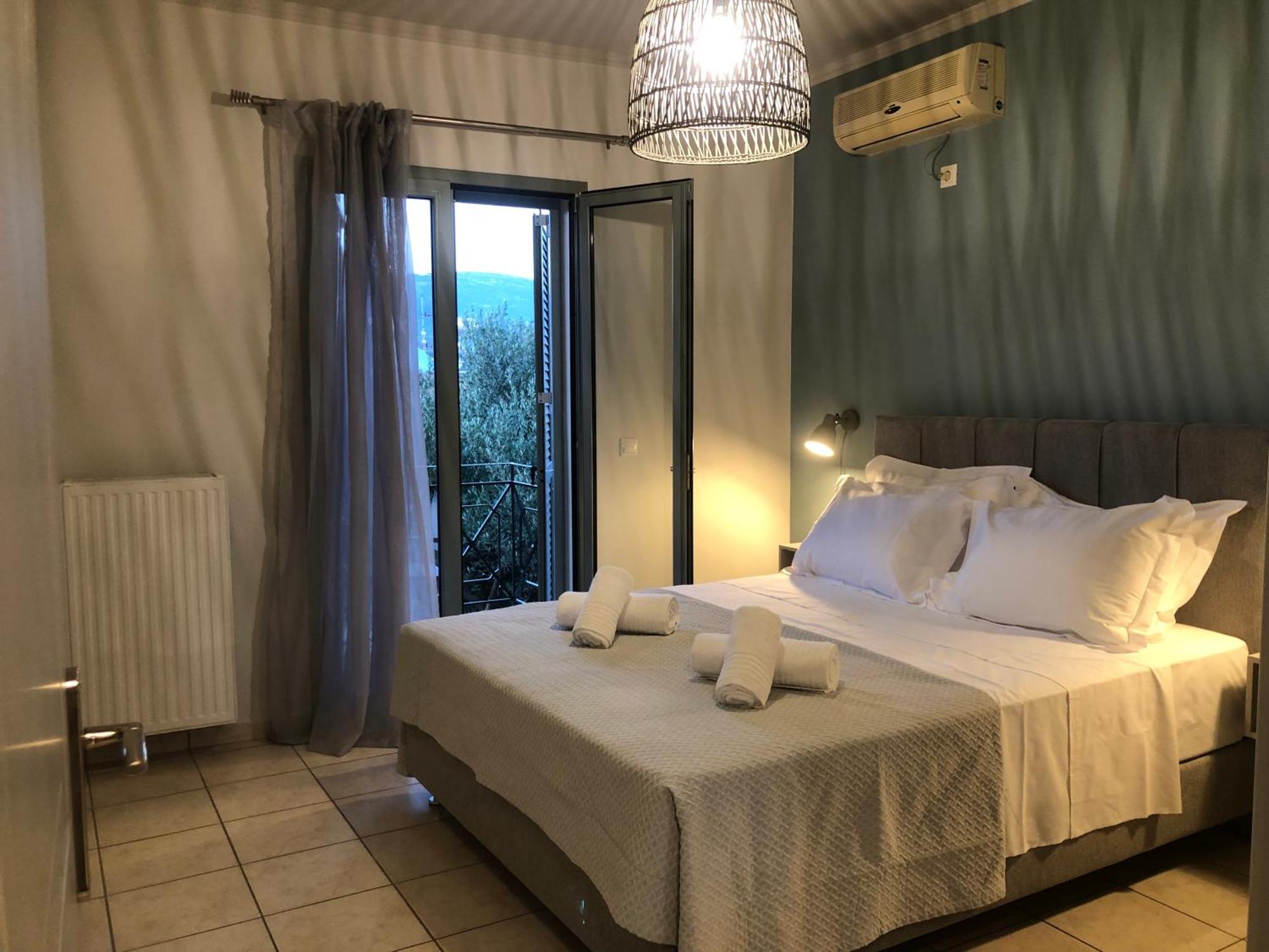 Unique View Apartments Argostoli  Ngoại thất bức ảnh